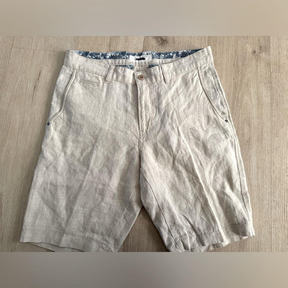 Brax feel good linen shorts size 32/33
